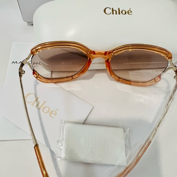 **SOLD**** CHLOE CE689S light burnt/peach shaded LENSES SUNGLASSES 54-19-135 - Picture 3 of 8